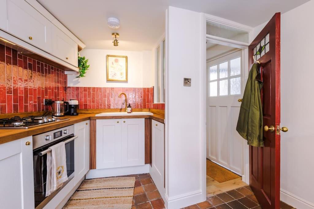 Holiday home Rustic Near Shops & Terrace