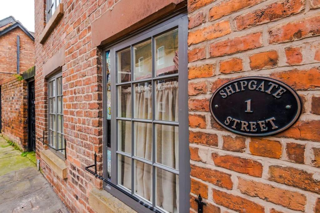 Rustic Near Shops & Terrace * Chester